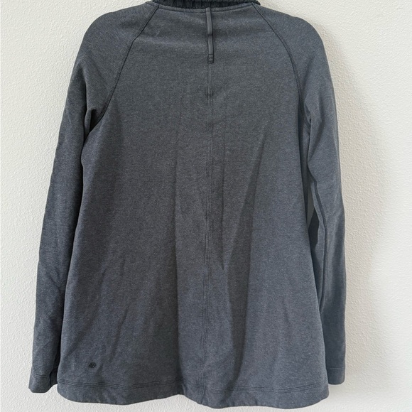 Lululemon Athletica Gray and Black Women's Cardigan - Picture 7 of 7